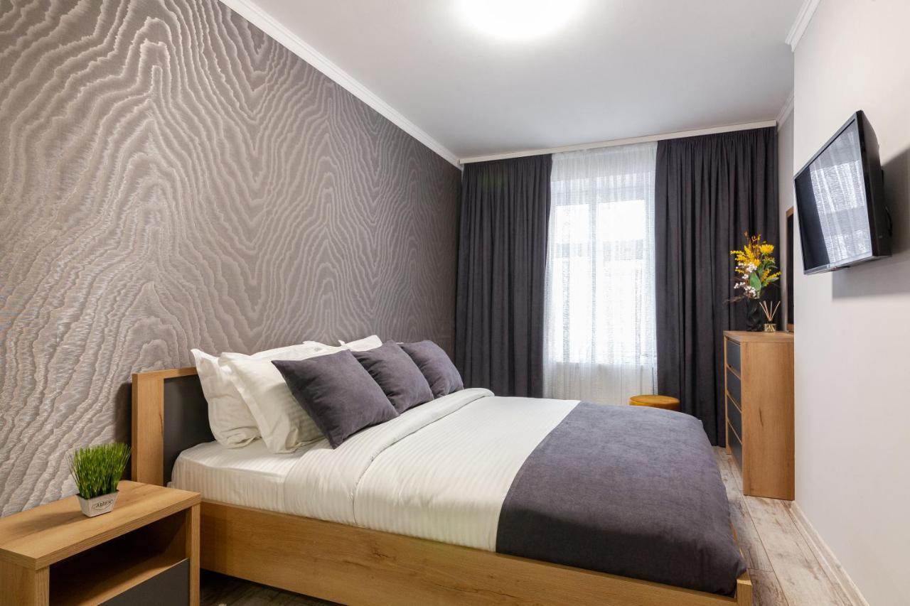 Alfa Apartments Kniazia Leva 2 Lviv Kültér fotó
