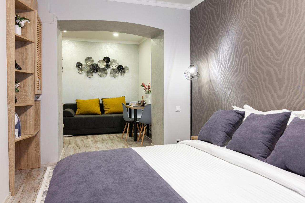 Alfa Apartments Kniazia Leva 2 Lviv Kültér fotó