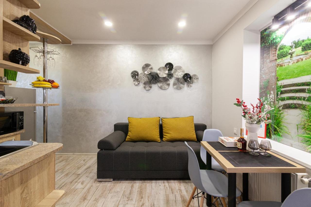 Alfa Apartments Kniazia Leva 2 Lviv Kültér fotó
