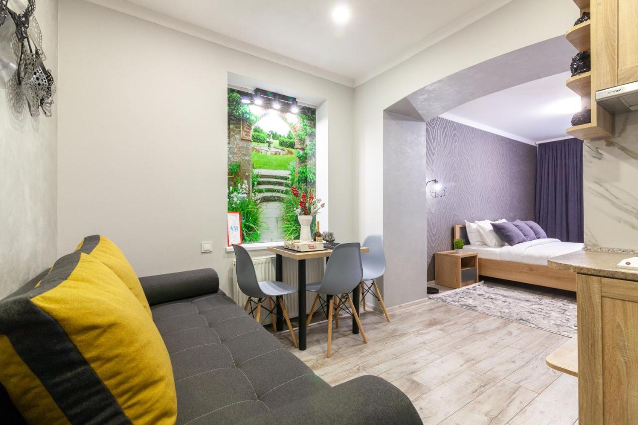 Alfa Apartments Kniazia Leva 2 Lviv Kültér fotó